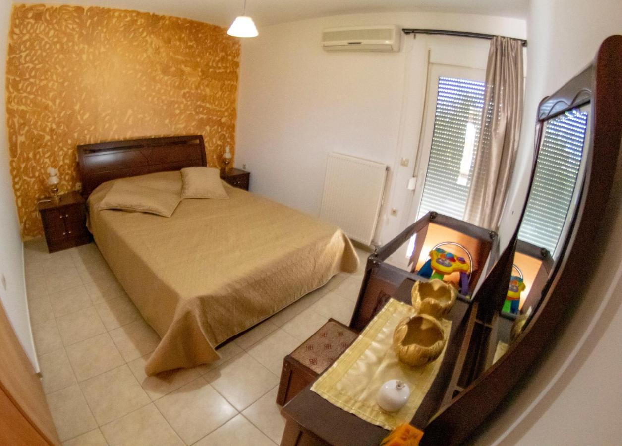 A Quiet Apartment Close To The Sea 구베스 외부 사진
